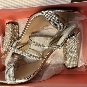 Nina Sanchia sling back sandal